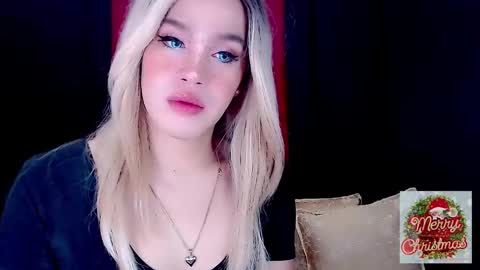 Snapshot of arianne_xoxo777 chatting on December 26, 2024, 5:15 am ARIANNE CUMS online show from December 26, 2024, 5:15 am