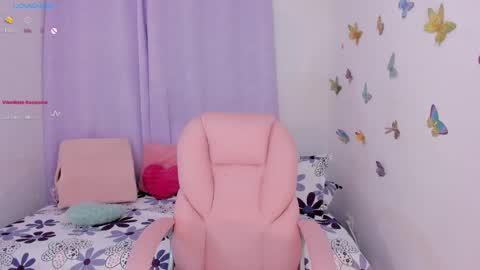 ariannna08_ online show from December 17, 2024, 7:29 am