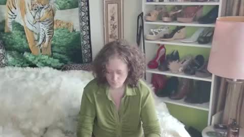 Snapshot of arielabai chatting on December 16, 2025, 6:46 pm Arielle Ari online show from December 16, 2025, 6:46 pm