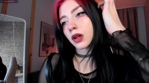 Snapshot of arielabradberry chatting on December 27, 2024, 2:33 pm Ariel online show from December 27, 2024, 2:33 pm