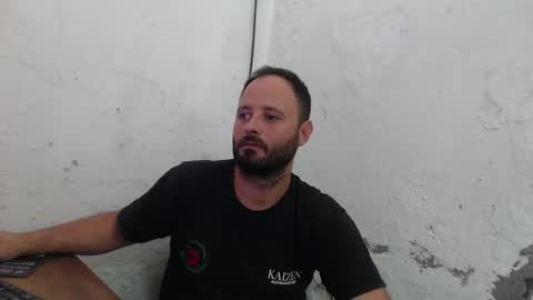 Ariel online show from December 17, 2025, 4:46 pm