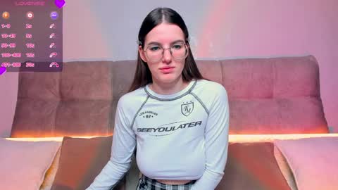 Snapshot of ariellateska chatting on December 2, 2024, 3:58 am Ariella online show from December 2, 2024, 3:58 am