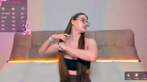 Snapshot of ariellateska chatting on November 4, 2025, 4:22 am Ariella online show from November 4, 2025, 4:22 am