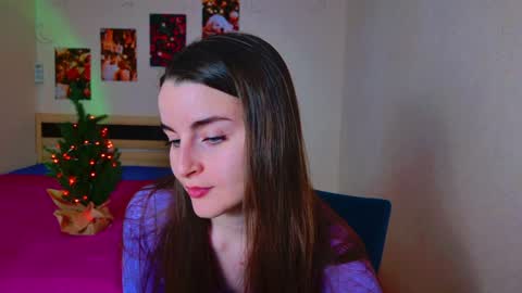 arielstonks_lovee online show from December 18, 2024, 3:47 am