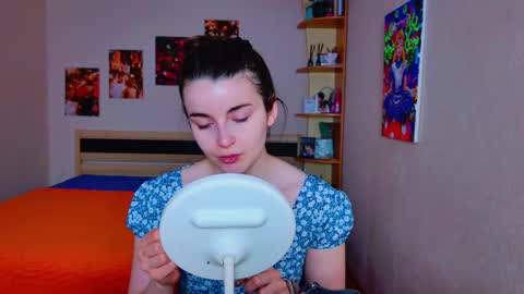 arielstonks_lovee online show from February 27, 2025, 5:56 am