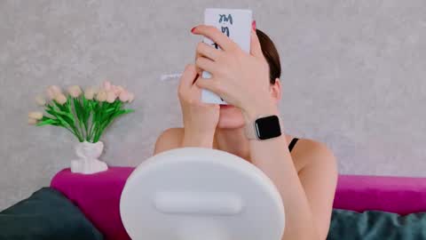 arielstonks_lovee online show from October 2, 2025, 4:41 am