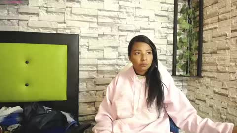 Snapshot of arietta_ chatting on March 1, 2025, 12:23 pm ARIETTA online show from March 1, 2025, 12:23 pm