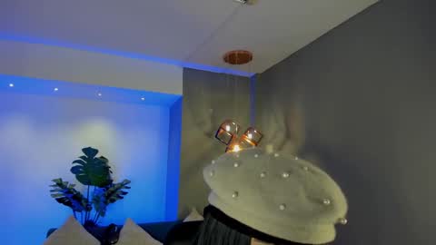 Snapshot of arigy_gomez chatting on February 23, 2025, 12:37 pm Arigy Everyday From 1430 to 2130 Col Time online show from February 23, 2025, 12:37 pm