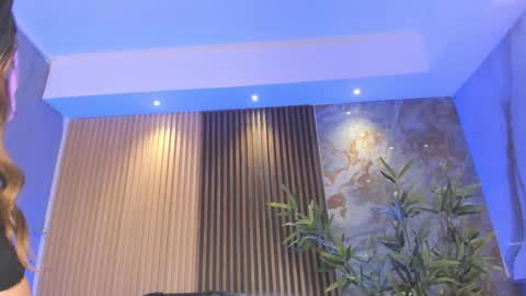 Snapshot of arigy_gomez chatting on November 14, 2025, 11:35 pm Arigy Everyday From 1430 to 2130 Col Time online show from November 14, 2025, 11:35 pm