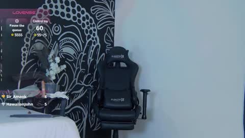 Ari online show from March 11, 2025, 11:37 pm