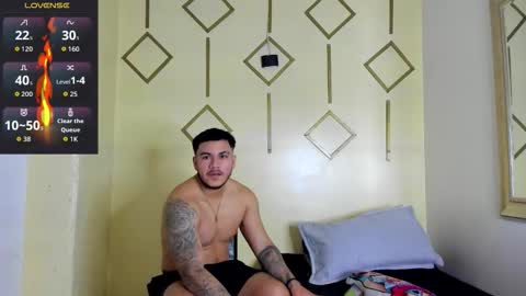 Snapshot of ariies13 chatting on November 1, 2025, 7:05 pm Ariies13 online show from November 1, 2025, 7:05 pm