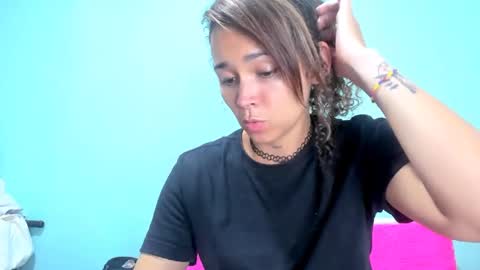 Snapshot of arisha_fox chatting on January 21, 2025, 8:11 pm Erik online show from January 21, 2025, 8:11 pm