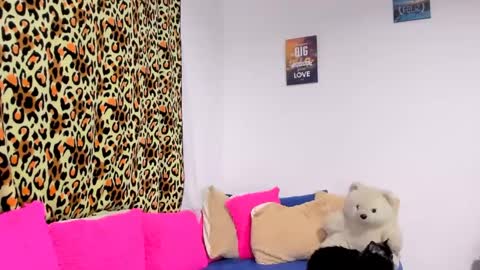 Snapshot of arisha_fox chatting on March 2, 2025, 11:20 pm Erik online show from March 2, 2025, 11:20 pm