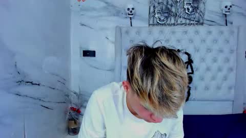 Snapshot of arissha_lee chatting on November 1, 2025, 6:21 pm celina online show from November 1, 2025, 6:21 pm