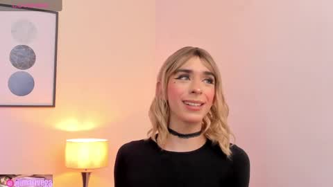   Nice to meet you  thumb up me please its important I  LOOK MY BIO DOWN online show from January 24, 2025, 2:49 am