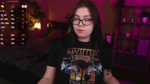 Astrid online show from February 8, 2025, 12:28 pm