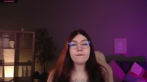 Astrid online show from September 15, 2025, 1:05 am