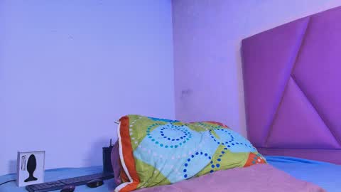 Snapshot of arleth_1 chatting on October 25, 2025, 3:14 am Arleth online show from October 25, 2025, 3:14 am