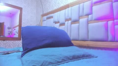 Snapshot of arleth_1 chatting on November 11, 2025, 3:06 am Arleth online show from November 11, 2025, 3:06 am