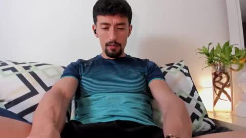 Snapshot of arleymoren chatting on November 18, 2025, 6:01 pm Arley Moren online show from November 18, 2025, 6:01 pm