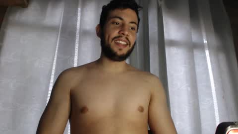 Snapshot of armando_2002 chatting on December 21, 2024, 6:02 pm ARMANDO online show from December 21, 2024, 6:02 pm