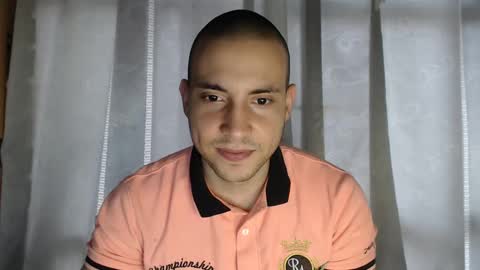 Snapshot of armando_2002 chatting on September 30, 2025, 4:45 pm ARMANDO online show from September 30, 2025, 4:45 pm