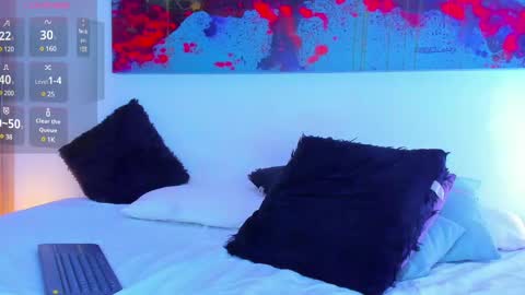   online show from March 4, 2025, 5:32 am