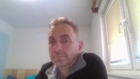 aromannn online show from November 26, 2025, 10:49 am