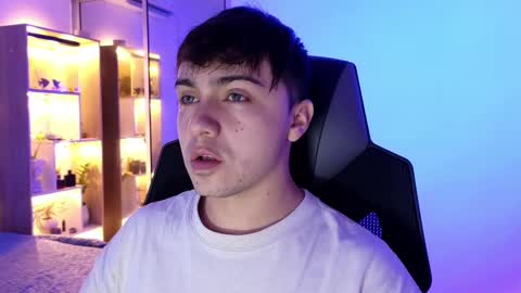 aron__cooper online show from September 29, 2025, 1:22 am