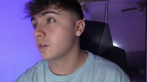 aron__cooper online show from October 21, 2025, 5:24 pm