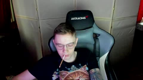 biggest penis  online show from January 8, 2025, 10:37 am