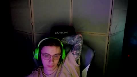 biggest penis  online show from February 13, 2025, 12:13 am