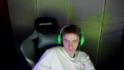 biggest penis  online show from February 26, 2025, 4:14 am