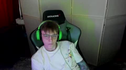 biggest penis  online show from March 5, 2025, 11:06 am