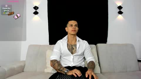 DarkMaster online show from November 22, 2025, 11:48 pm