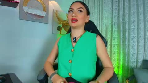    online show from September 12, 2025, 6:19 pm