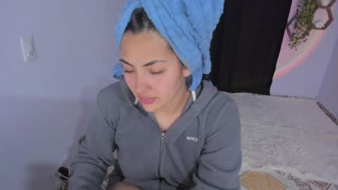 Snapshot of artemis_020 chatting on December 8, 2024, 12:18 am FENIX online show from December 8, 2024, 12:18 am