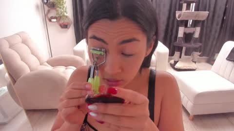 Snapshot of artemis_020 chatting on September 30, 2025, 9:20 pm FENIX online show from September 30, 2025, 9:20 pm