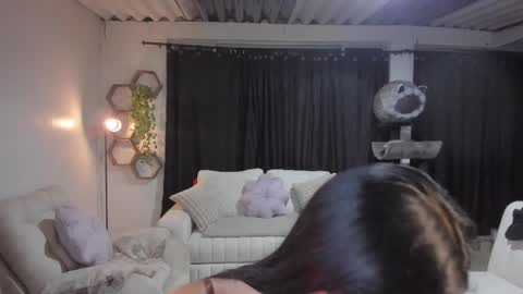 Snapshot of artemis_020 chatting on October 10, 2025, 12:53 am FENIX online show from October 10, 2025, 12:53 am