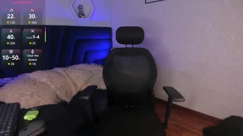 artemis_nyx online show from November 13, 2025, 8:30 pm