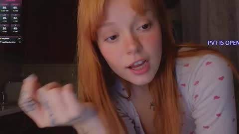 Snapshot of artemisa_meows chatting on September 22, 2025, 9:17 pm SEE U THURSDAY  online show from September 22, 2025, 9:17 pm