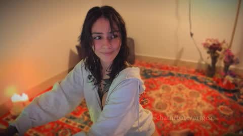 Linda  independent model artgeea online show from October 30, 2025, 1:07 am