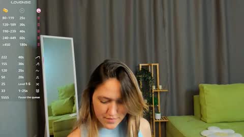 Snapshot of arthurpelto chatting on September 12, 2025, 8:31 pm Sara online show from September 12, 2025, 8:31 pm