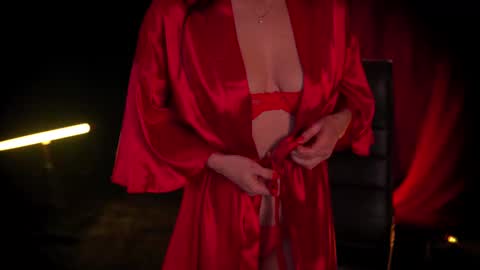 Snapshot of artmarlene chatting on February 25, 2025, 12:03 am Marlene online show from February 25, 2025, 12:03 am