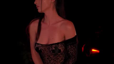 Snapshot of artmarlene chatting on September 17, 2025, 12:12 am Marlene online show from September 17, 2025, 12:12 am