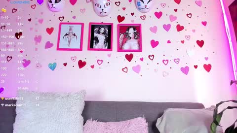 Snapshot of artmiajoy chatting on March 3, 2025, 8:32 pm MIA OF artmiajoy online show from March 3, 2025, 8:32 pm