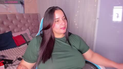 Snapshot of artmisa0519 chatting on October 23, 2025, 6:23 am artmisa0519 online show from October 23, 2025, 6:23 am