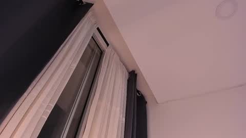 arturguy01 online show from March 5, 2025, 1:10 am