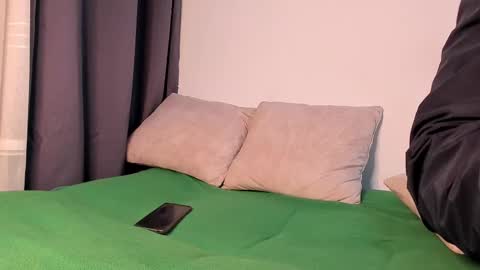 arturguy01 online show from March 12, 2025, 12:53 am