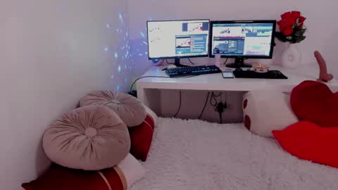 Snapshot of aryahunt chatting on February 16, 2025, 12:43 pm Arianacustom videos available for sale try my special vibes 112233111222333 private copy at request online show from February 16, 2025, 12:43 pm